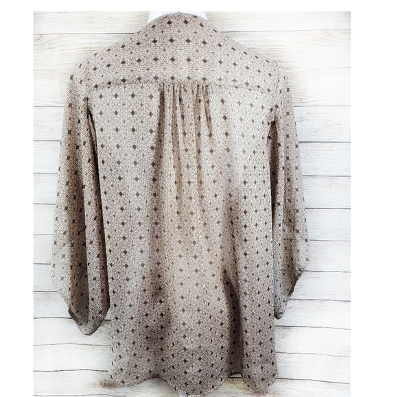 Black Poppy Semi Sheer Printed Brown Kimono - Picture 2 of 5